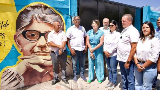 Propeep entrega 888 m² de arte urbano que transforman espacios públicos de Constanza