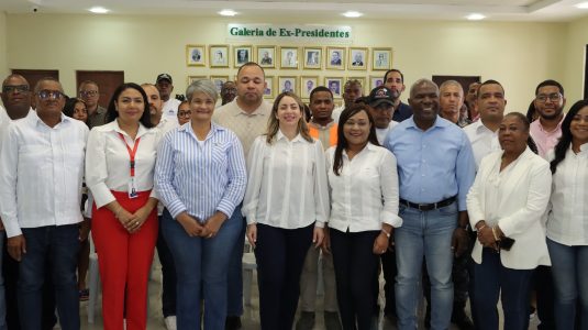 Gloria Reyes encabeza “El Gobierno en las Provincias” en San Pedro de Macorís