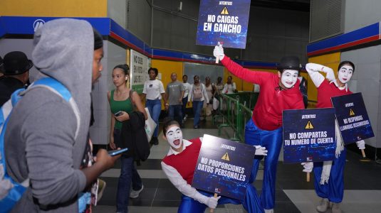 Indotel promueve la campaña “¡No caigas en gancho!” para concientizar sobre llamadas fraudulentas