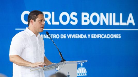 Presidente Abinader ha entregado más de 13,000 viviendas a familias necesitadas en cinco años; hoy entrega 46 más