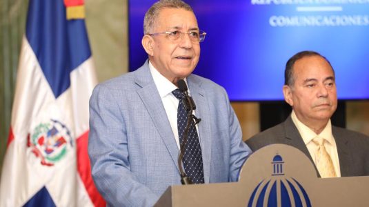 Presidente Luis Abinader dispone entrega de informe con irregularidades de SENASA a la Procuraduría