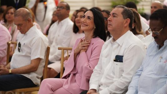 Primera dama Raquel Arbaje encabeza celebración del cuarto aniversario de “ChequéateRD”, con más de 123,000 personas tamizadas