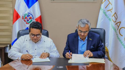 Incabide cede tres inmuebles agrícolas a Intabaco, en beneficio del sector
