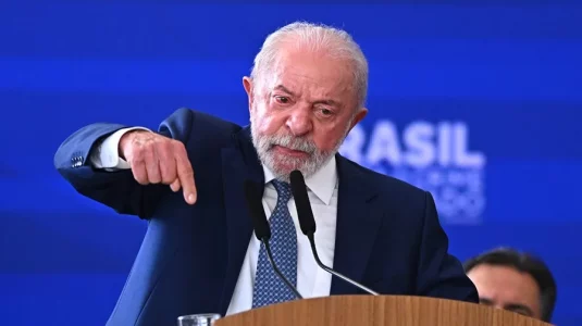 Lula defiende extraer petróleo de una área sensible para que Trump no se lo quite a Brasil