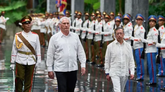 Petro propone a EE.UU. en Cuba que se «establezca un diálogo entre civilizaciones”