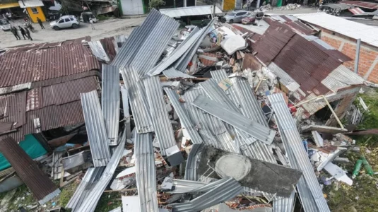 La Defensoría de Colombia alerta sobre la falta de un censo de damnificados por el terremoto en Chocó