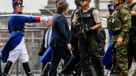 Ecuador y Argentina refuerzan su cooperación con acuerdos de ciberdefensa y extradición