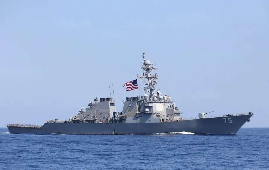 Bloqueo marítimo: EE.UU. desvía 100 barcos hacia Irán